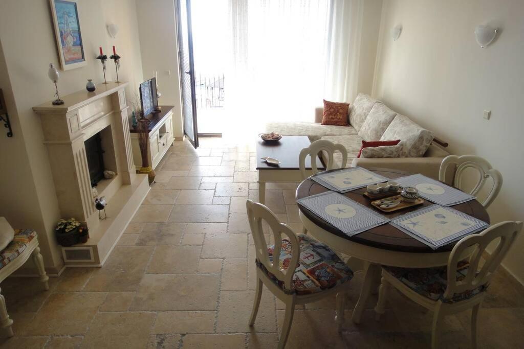 La Casa Del Mar Kaliakria - Стилен Апартамент В Калиакрия Резорт トポラ エクステリア 写真