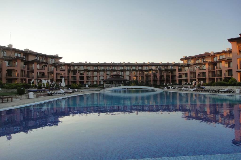 La Casa Del Mar Kaliakria - Стилен Апартамент В Калиакрия Резорт トポラ エクステリア 写真